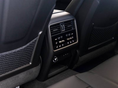 2025 Porsche Cayenne Turbo