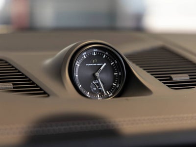 2025 Porsche Cayenne Turbo