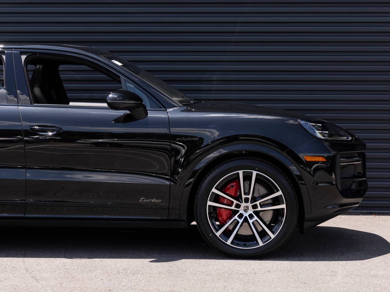 2025 Porsche Cayenne Turbo