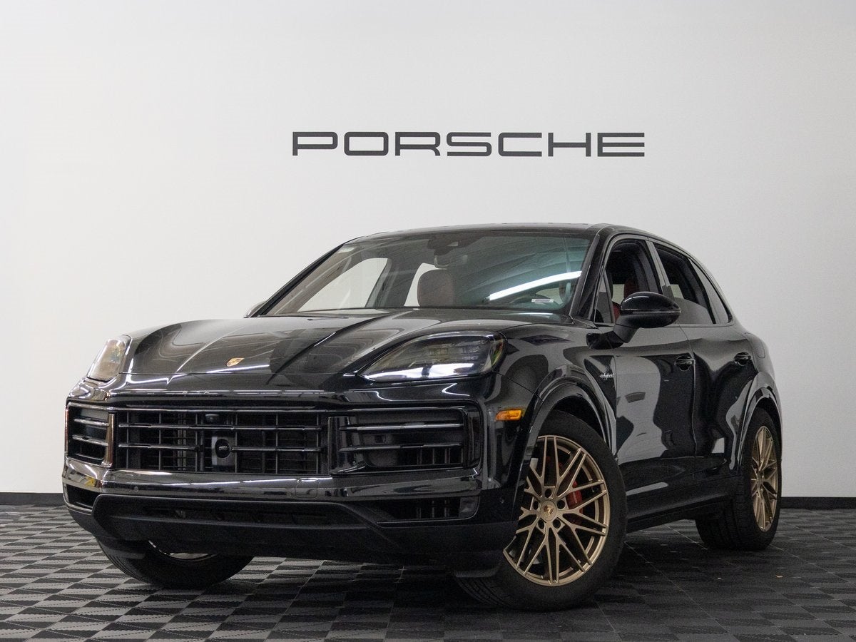2025 Porsche Cayenne S E-Hybrid