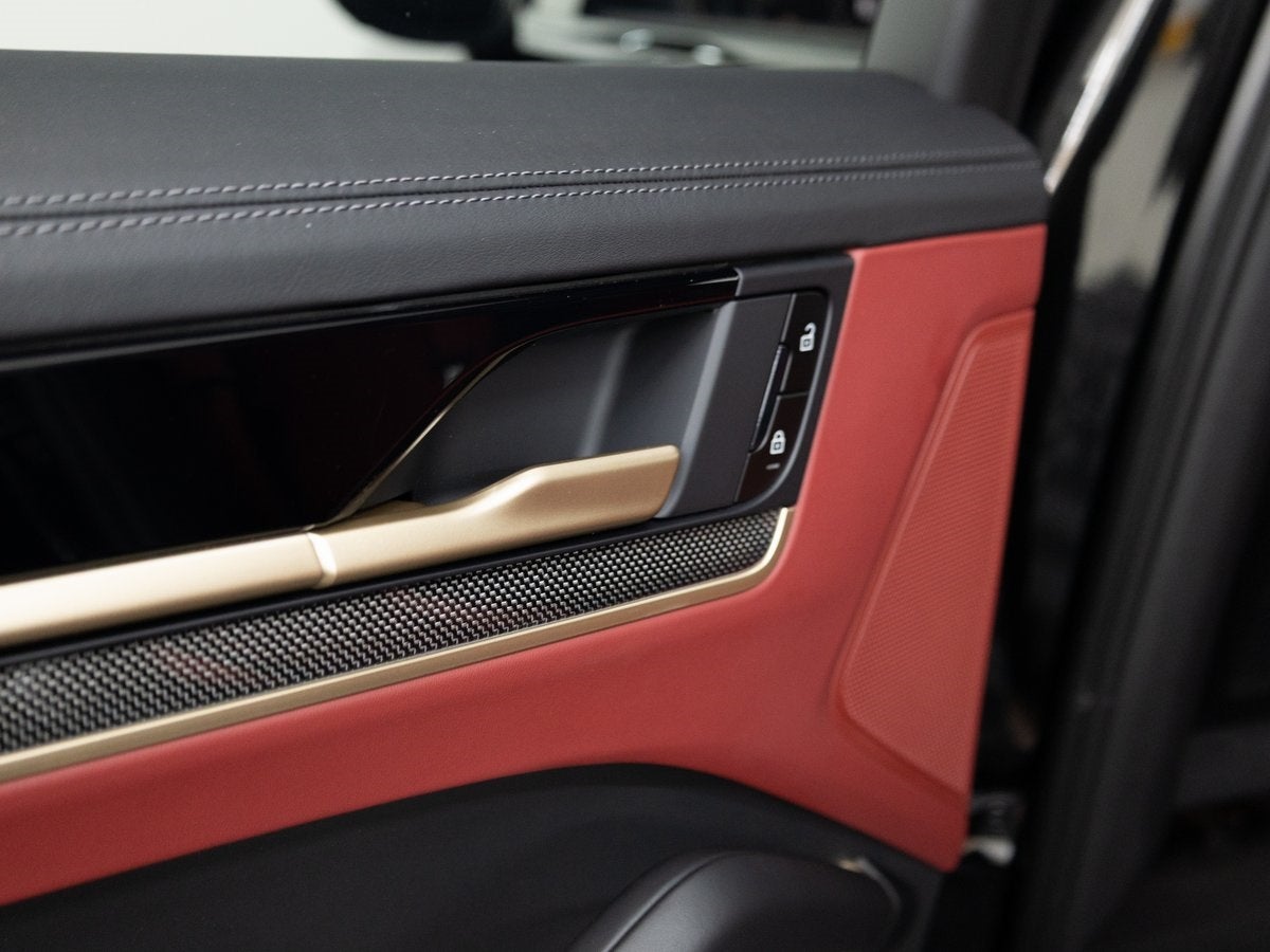 2025 Porsche Cayenne S E-Hybrid