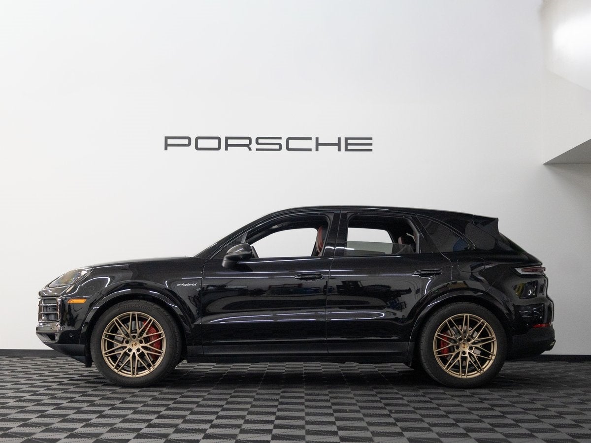 2025 Porsche Cayenne S E-Hybrid