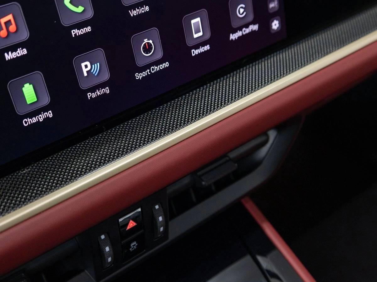 2025 Porsche Cayenne S E-Hybrid