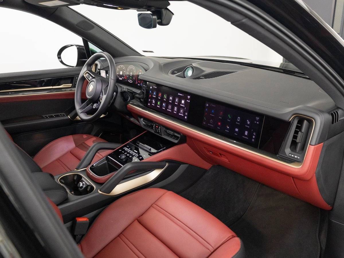 2025 Porsche Cayenne S E-Hybrid