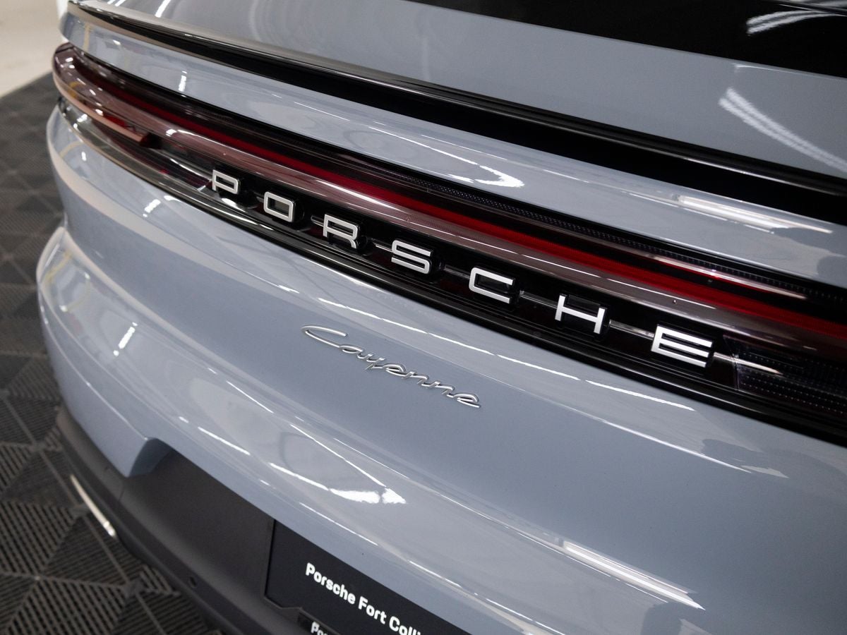 2025 Porsche Cayenne Coupe