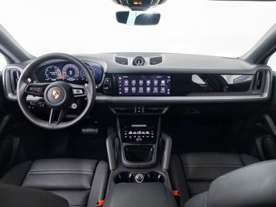 2025 Porsche Cayenne Coupe