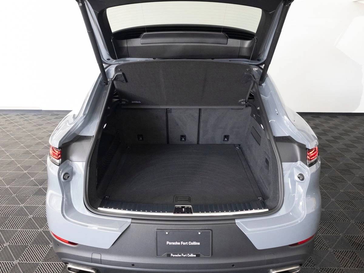 2025 Porsche Cayenne Coupe