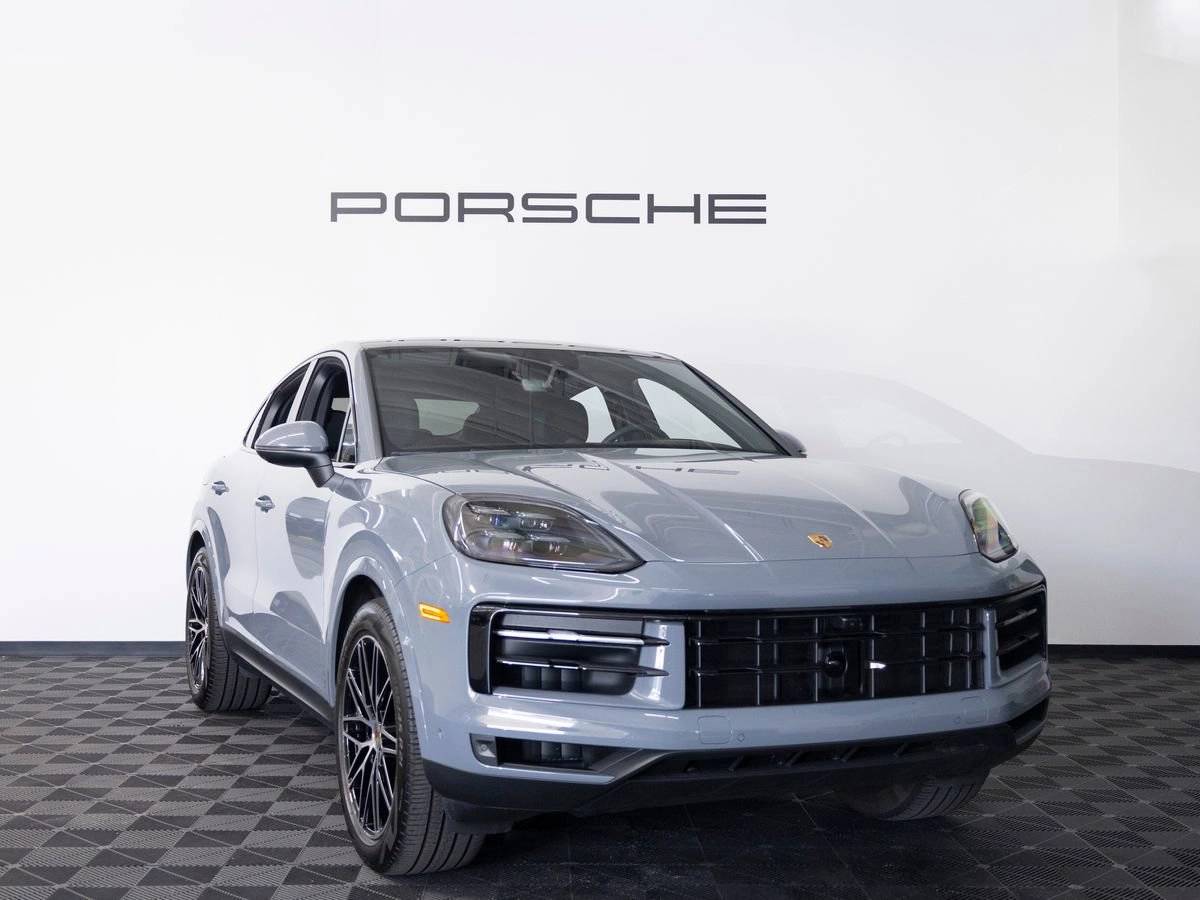 2025 Porsche Cayenne Coupe