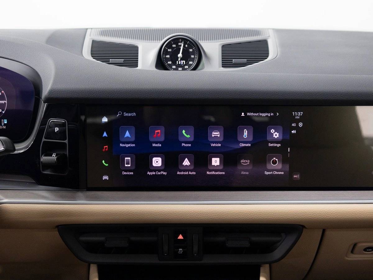 2026 Porsche Cayenne Base