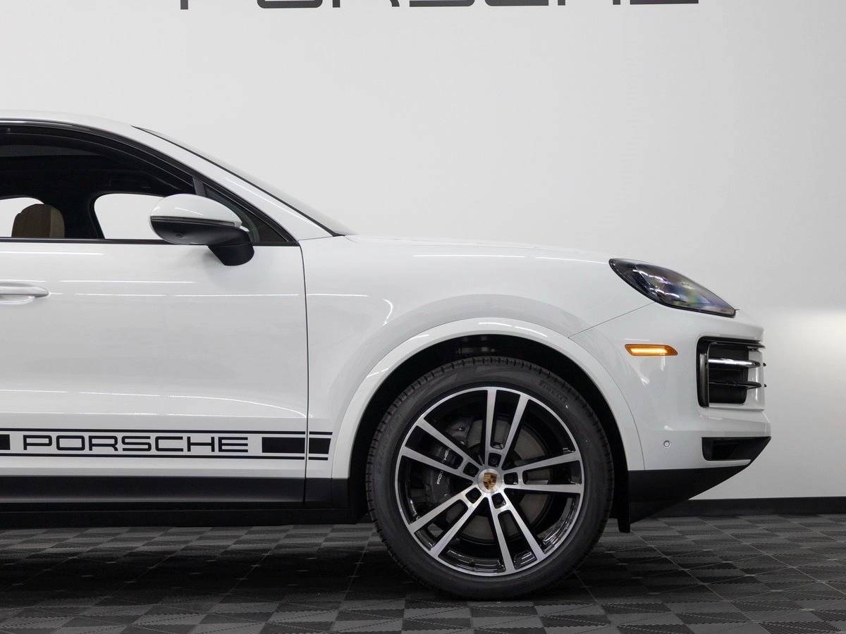 2026 Porsche Cayenne Base