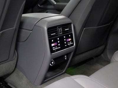 2023 Porsche Cayenne Base