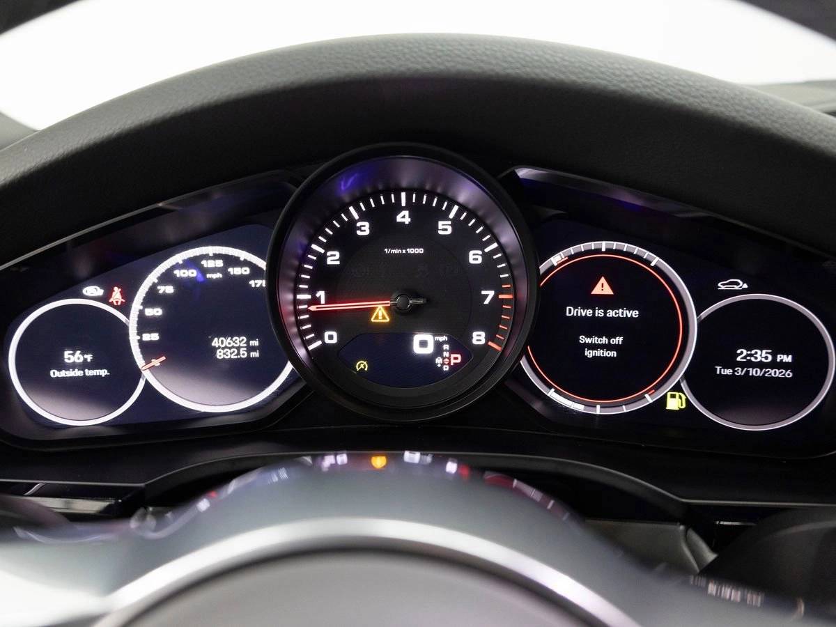 2023 Porsche Cayenne Base