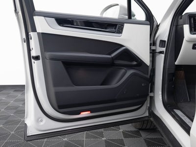 2026 Porsche Cayenne Base