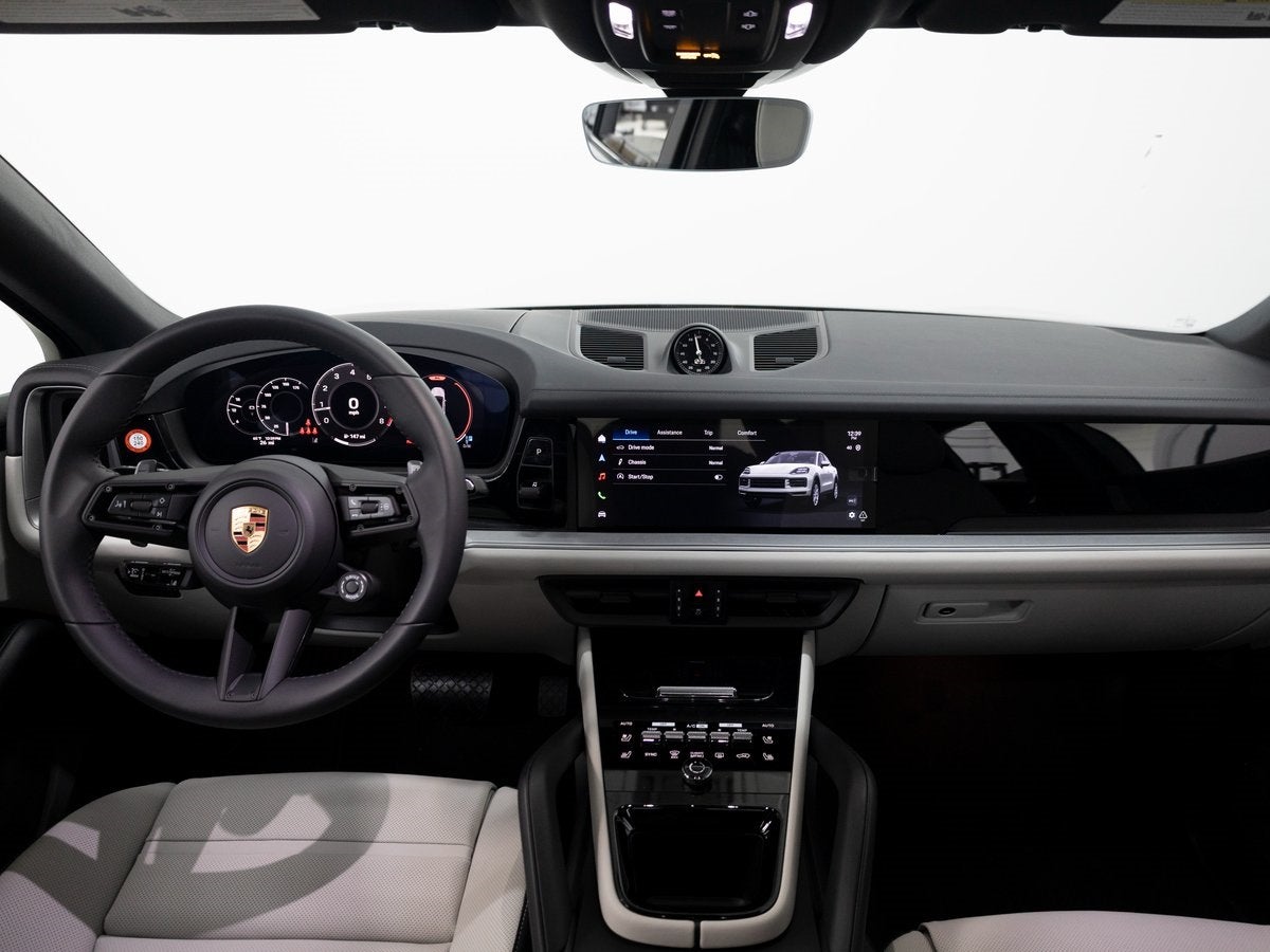 2026 Porsche Cayenne Base