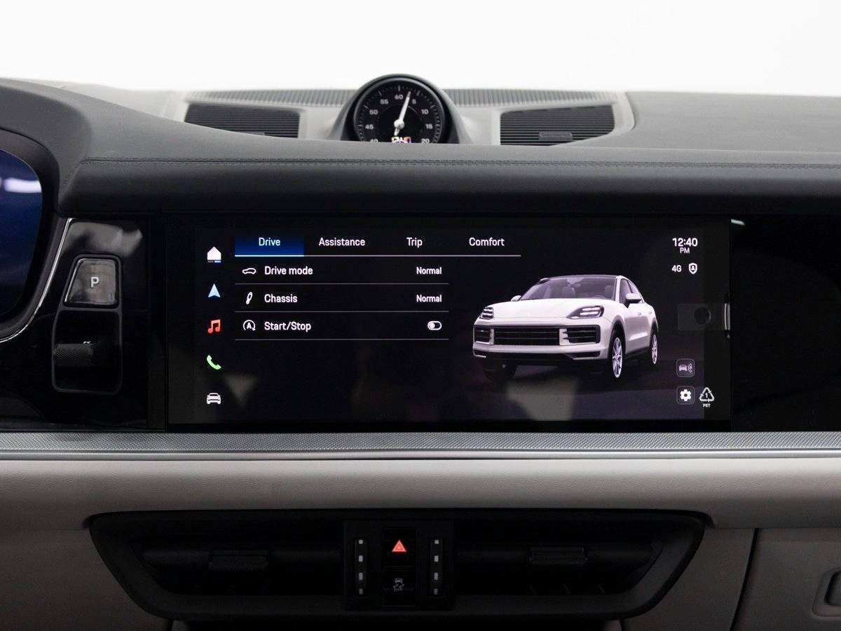 2026 Porsche Cayenne Base