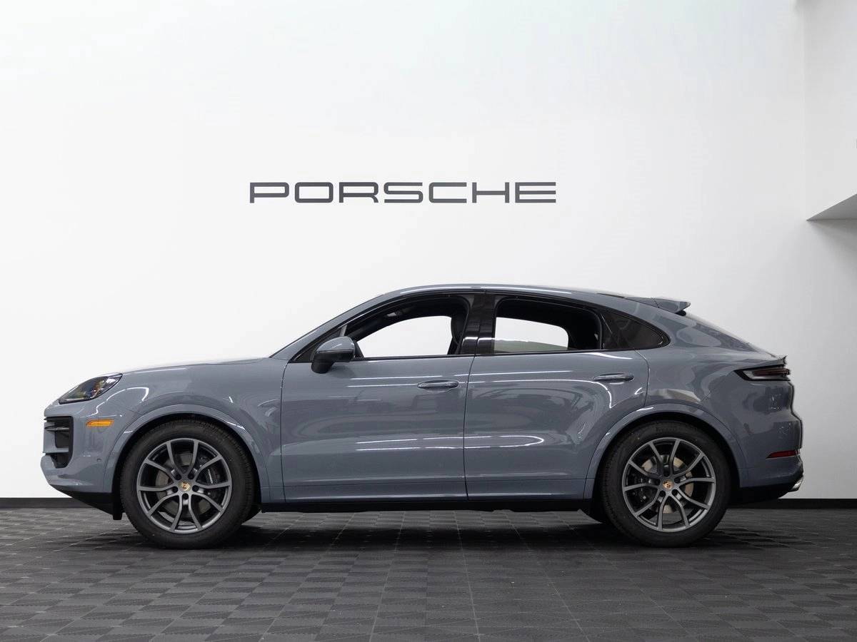 2026 Porsche Cayenne Base