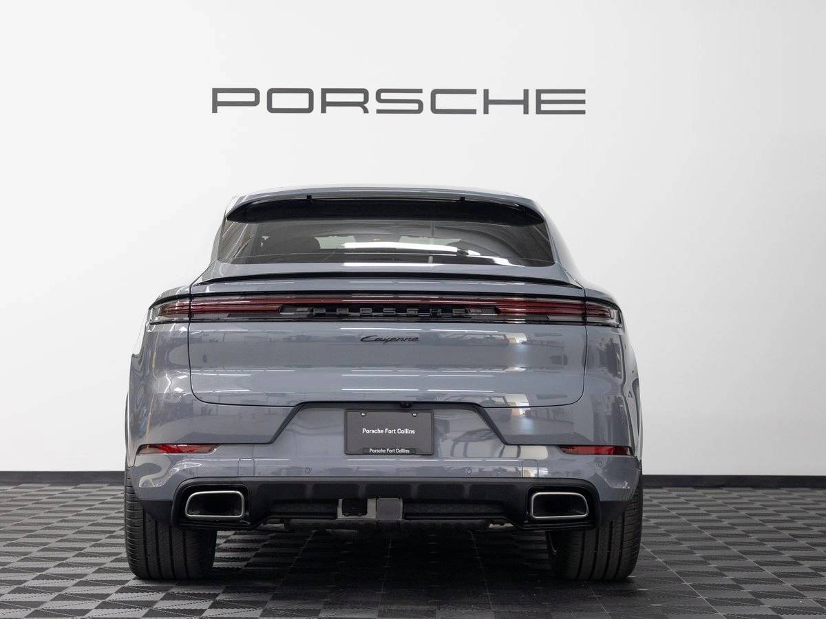 2026 Porsche Cayenne Base