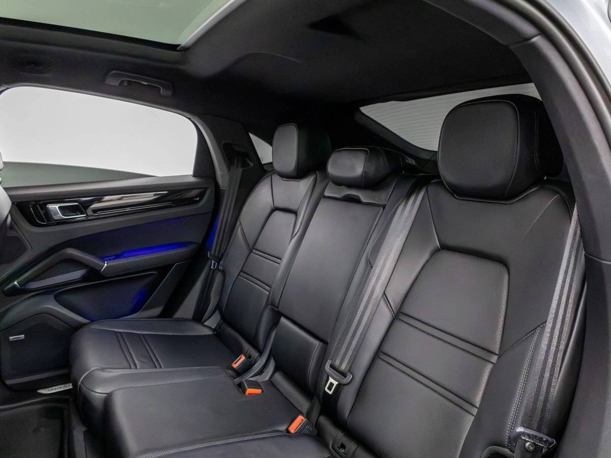2020 Porsche Cayenne Cayenne Coupe