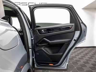 2020 Porsche Cayenne Cayenne Coupe