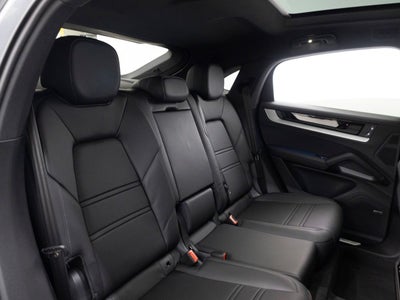 2026 Porsche Cayenne Coupe