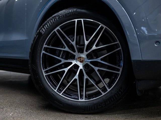 2026 Porsche Cayenne Coupe