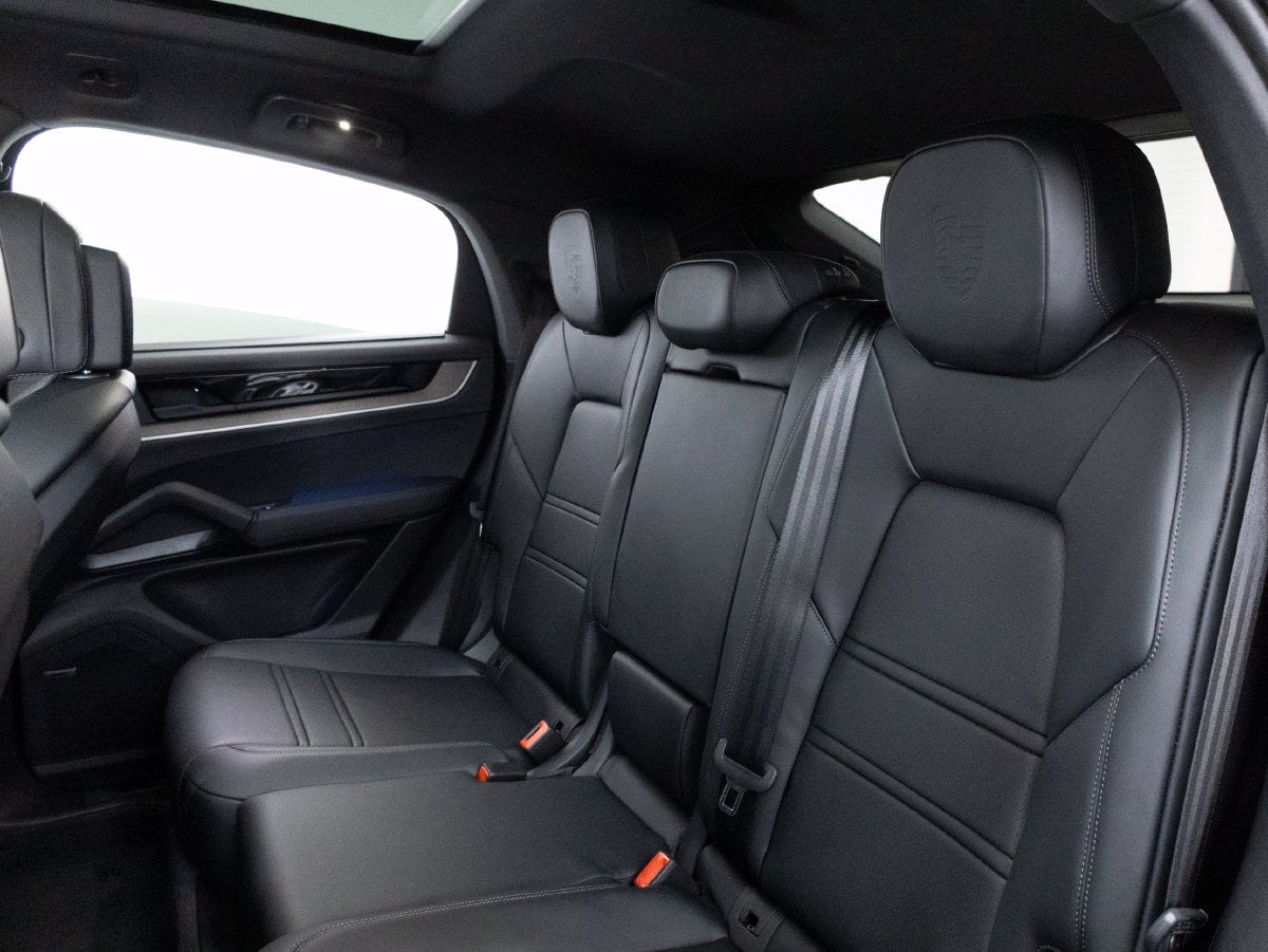 2026 Porsche Cayenne Cayenne Coupe