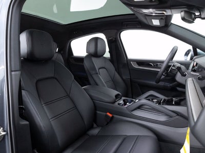 2026 Porsche Cayenne Cayenne Coupe