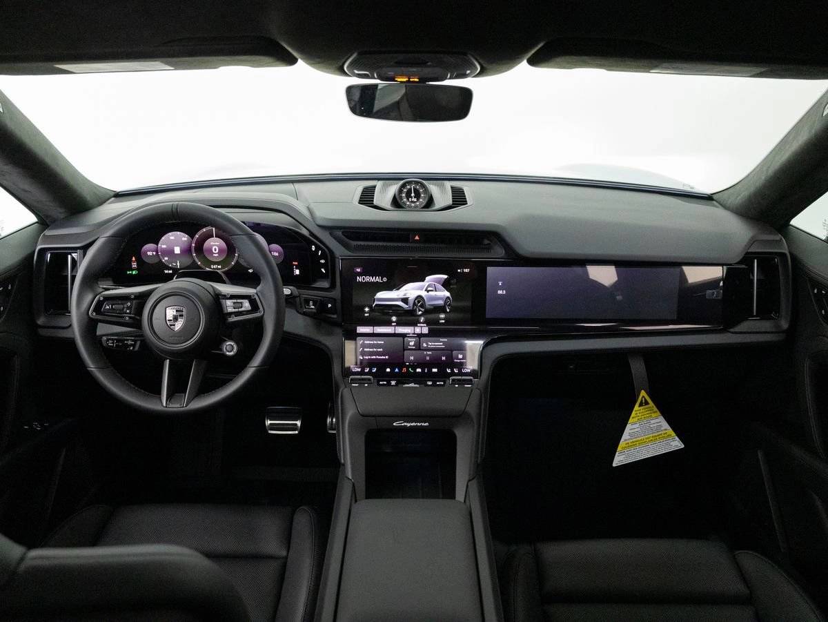 2026 Porsche Cayenne Cayenne Turbo Coupe Electric