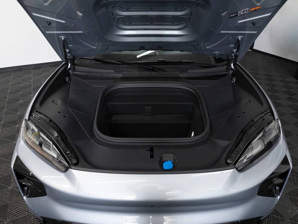 2026 Porsche Cayenne Cayenne Turbo Coupe Electric