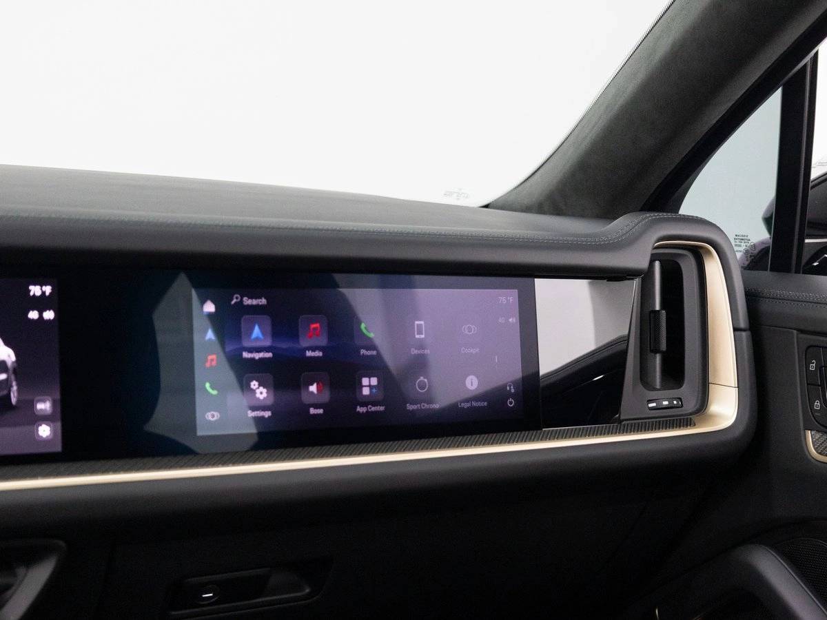 2026 Porsche Cayenne GTS