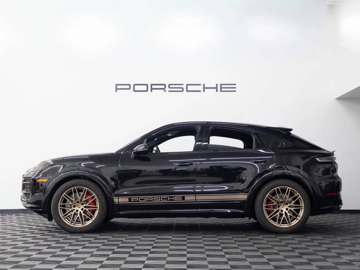 2026 Porsche Cayenne GTS