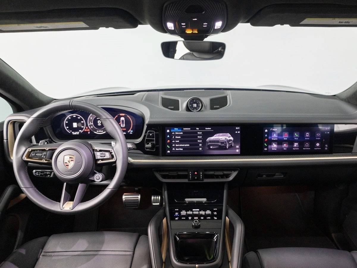 2026 Porsche Cayenne GTS