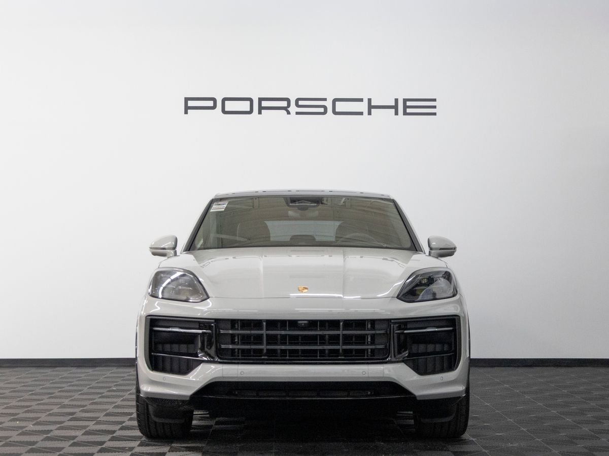 2026 Porsche Cayenne Cayenne GTS Coupe