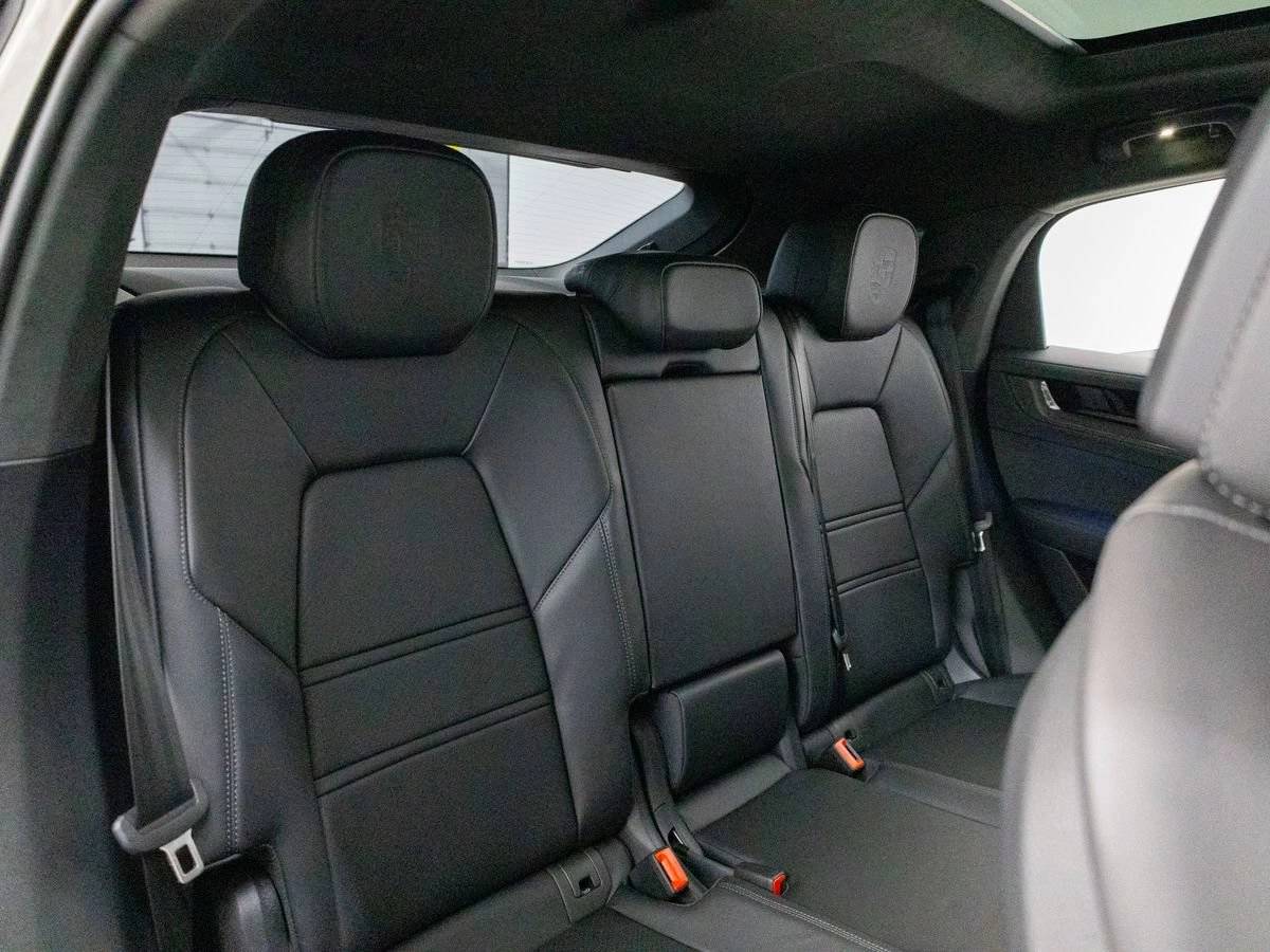 2026 Porsche Cayenne Cayenne GTS Coupe