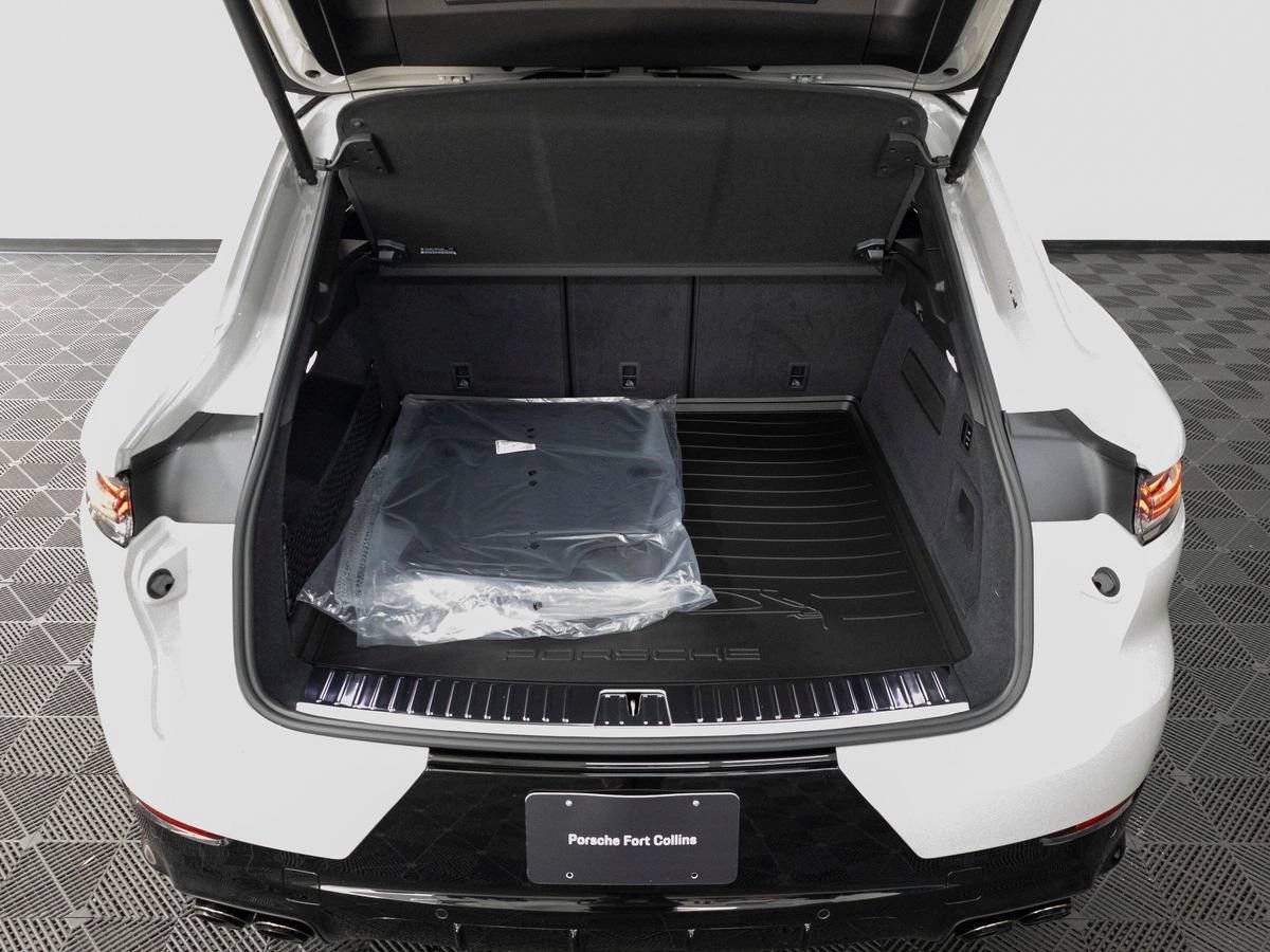 2026 Porsche Cayenne Cayenne GTS Coupe