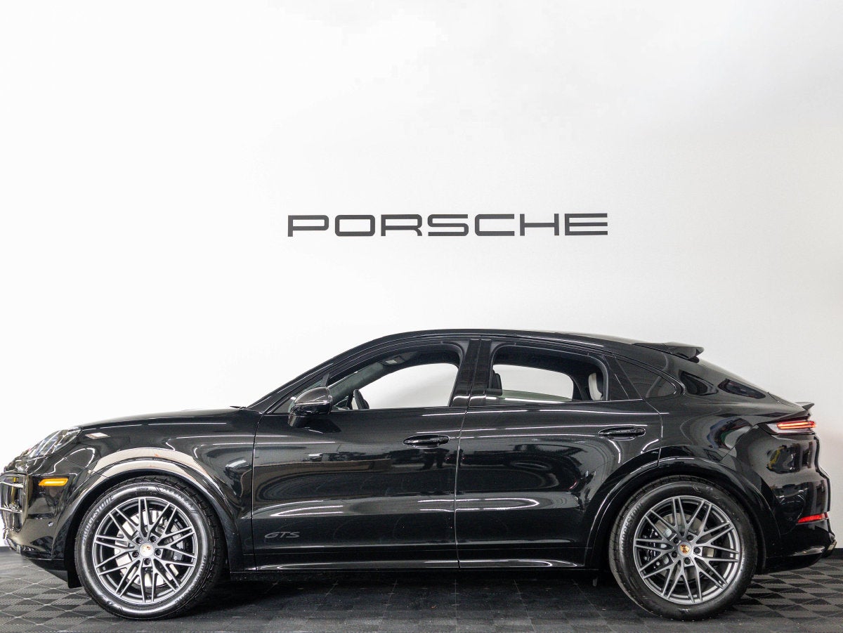 2026 Porsche Cayenne Cayenne GTS Coupe