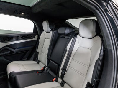 2026 Porsche Cayenne Cayenne GTS Coupe