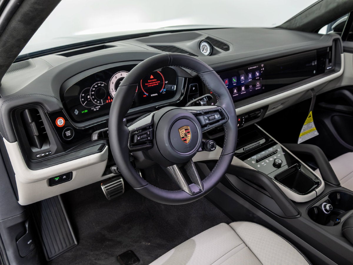 2026 Porsche Cayenne Cayenne GTS Coupe