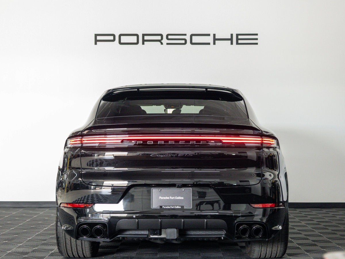 2026 Porsche Cayenne Cayenne GTS Coupe