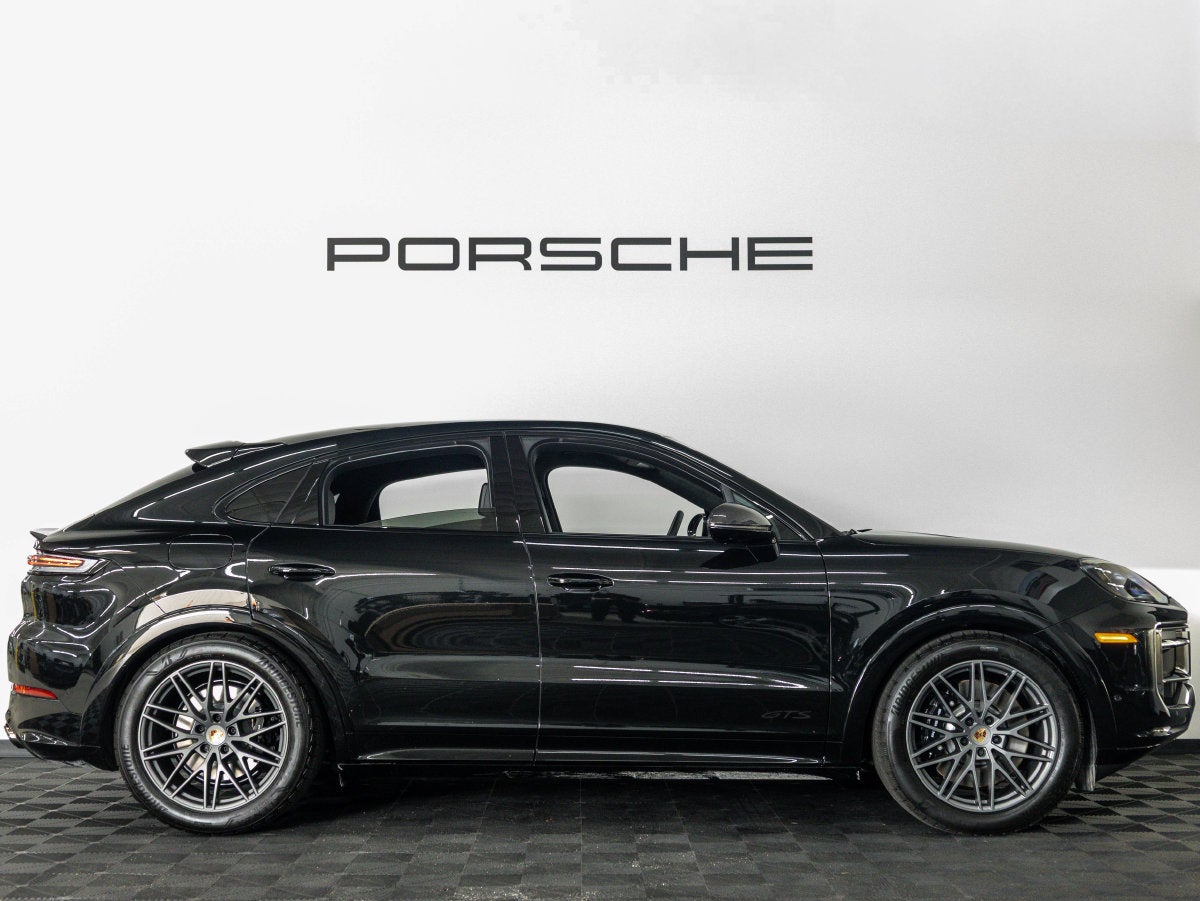 2026 Porsche Cayenne Cayenne GTS Coupe