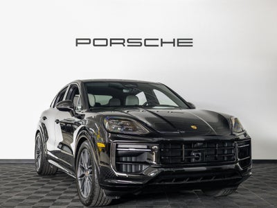 2026 Porsche Cayenne Cayenne GTS Coupe