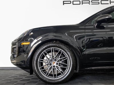 2026 Porsche Cayenne Cayenne GTS Coupe
