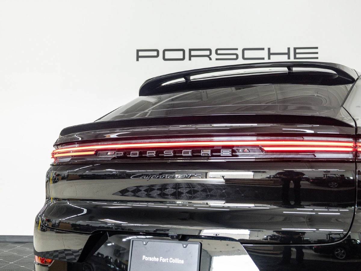 2026 Porsche Cayenne Cayenne GTS Coupe