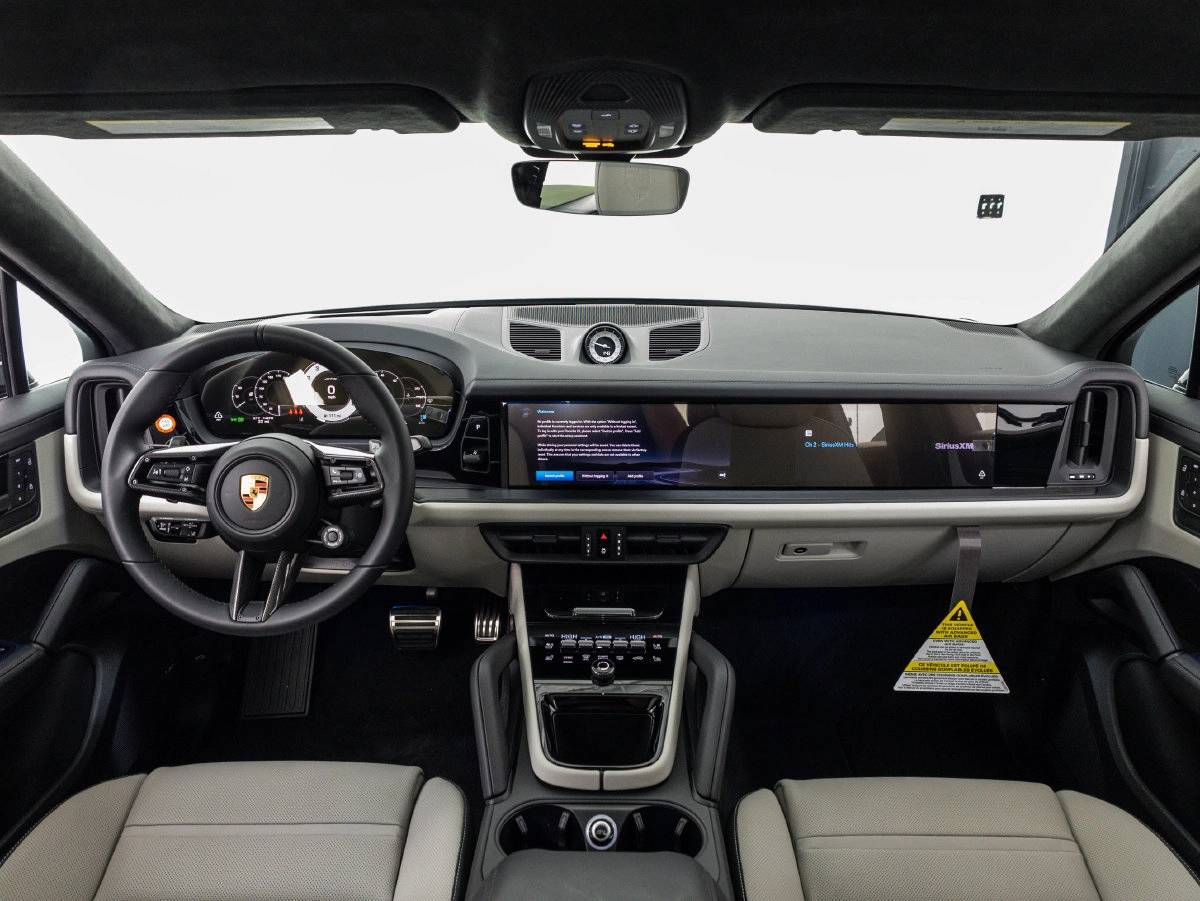 2026 Porsche Cayenne Cayenne GTS Coupe