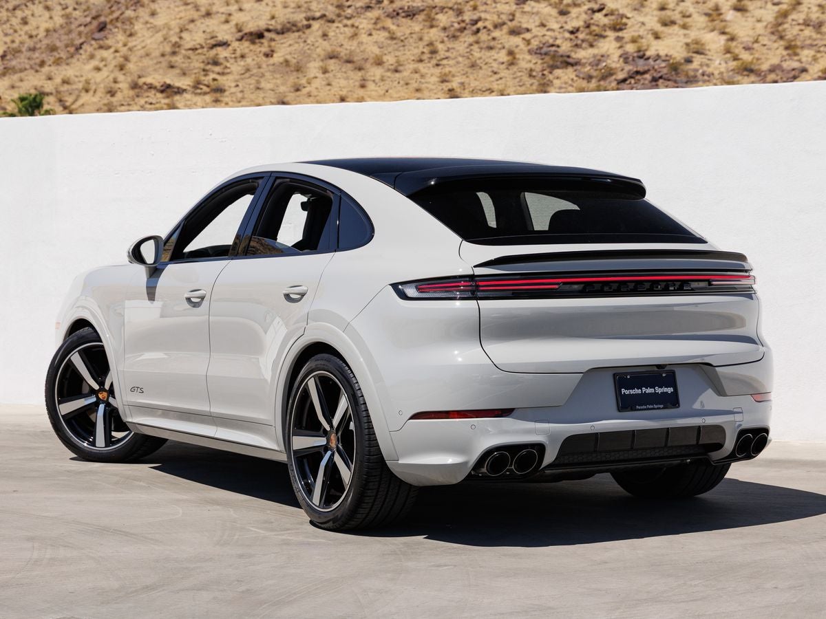 2026 Porsche Cayenne GTS