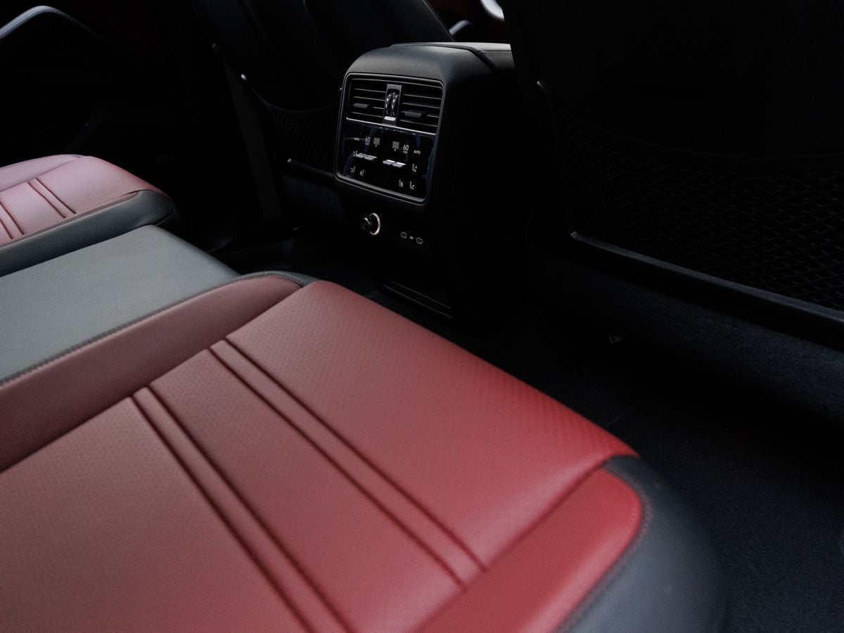 2026 Porsche Cayenne GTS