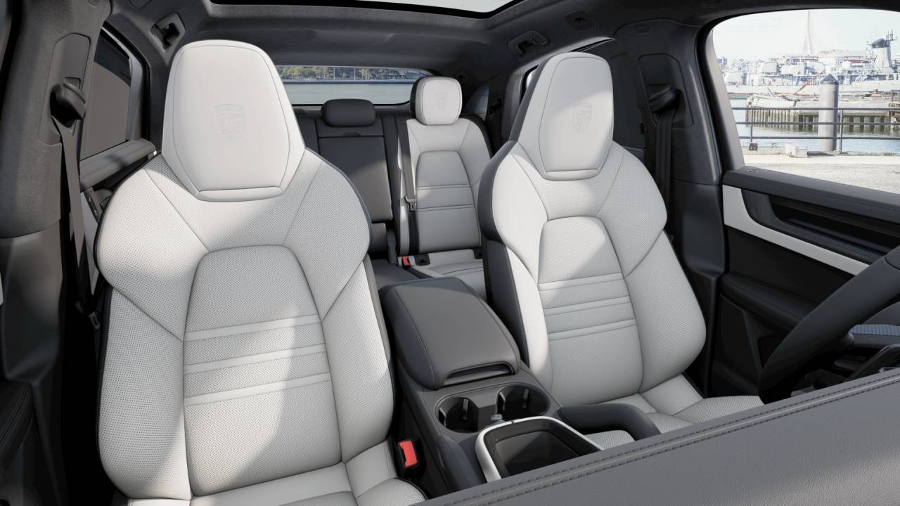 2026 Porsche Cayenne GTS