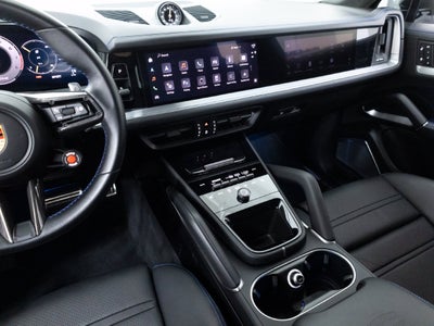 2024 Porsche Cayenne Cayenne Turbo GT