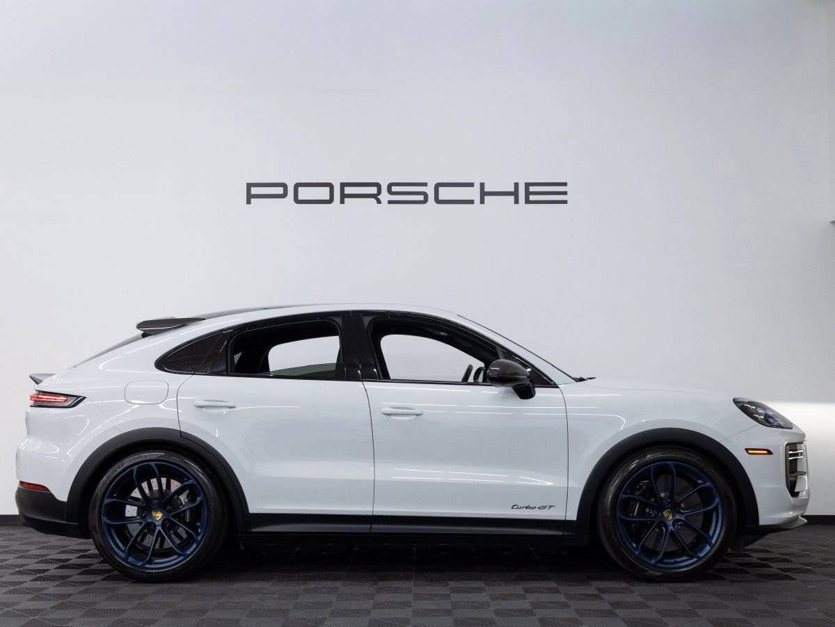 2024 Porsche Cayenne Cayenne Turbo GT