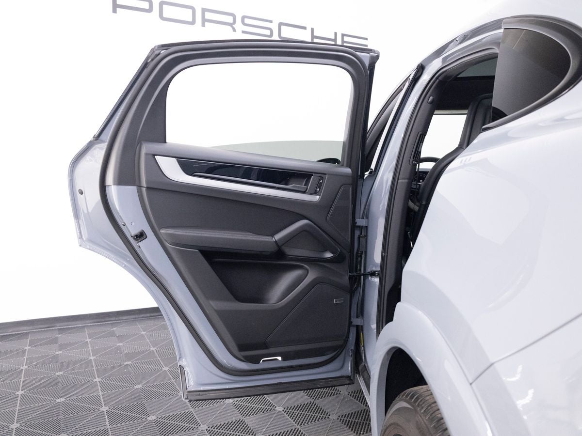 2026 Porsche Cayenne Cayenne S Coupe
